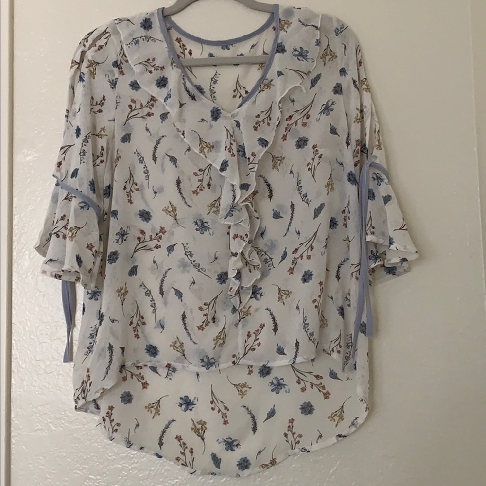 NWOT Ruffle Trim High Low with Tie detail